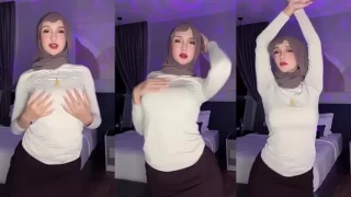 Bokep Indo Hijab Tiktoker Cantik Ebot Barbar Viral
