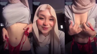 Bokep Indo Hijaber Live IG Pamer G-string Baru