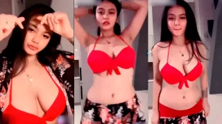 Bokep Indo Host Cantik Toge Serba Merah MangoLive