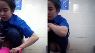 Bokep Indo Cewe Lagi Pipis Diintip Rekan Kerja