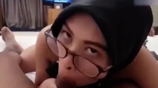 Bokep Indo Jilbab Sepong Laki Orang Penuh Nafsu