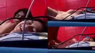 Bokep Indo Gadis Cantik Disodok Dari Belakang Kesakitan