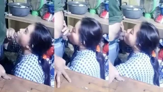 Bokep Indo Tante Nadda Sepong Kontol Suami Live