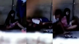 Bokep Indo Ngintip Gadis Pacaran Mesum Digubuk