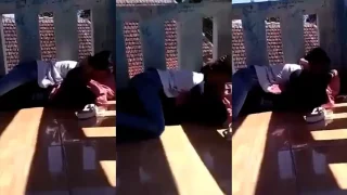 Bokep Indo Mergokin ABG Hijab Mesum Diteras