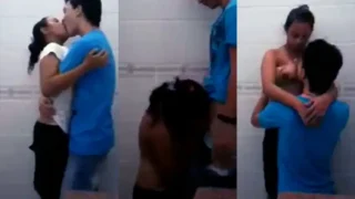 Bokep Indo Sales Motor Cantik Mesum Dikamar Mandi