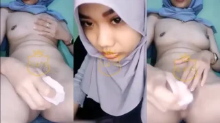 Bokep Indo Ukhty Arini Binal Colmek Dildo