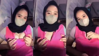 Bokep Indo Hijab Baju Pink Remas Nenen Terbaru